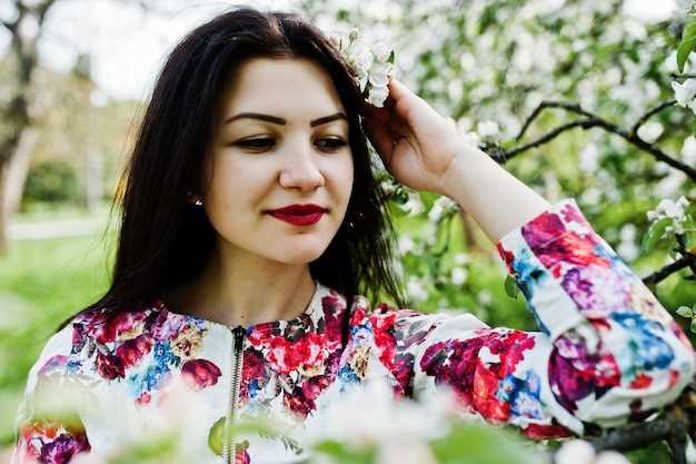 Популярные казахские имена на А и их происхождение
