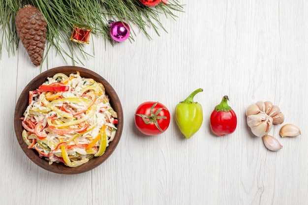 Как сделать салат более насыщенным или легким – советы по количеству ингредиентов